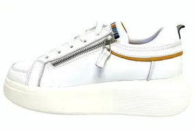 Karen Koo 242335WH- Trainer